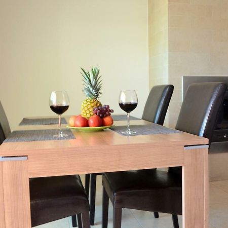 Marina Beach Apartment ลากอส ภายนอก รูปภาพ